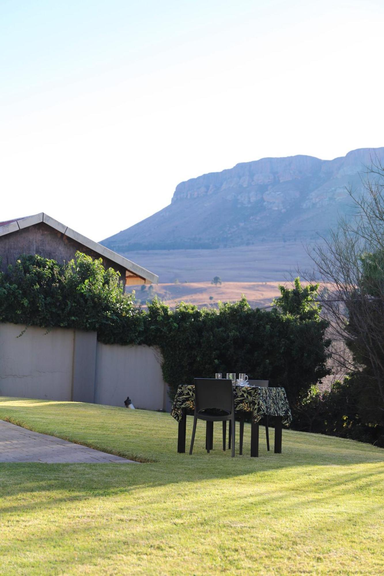 The Raz Bed & Breakfast Harrismith Eksteriør bilde